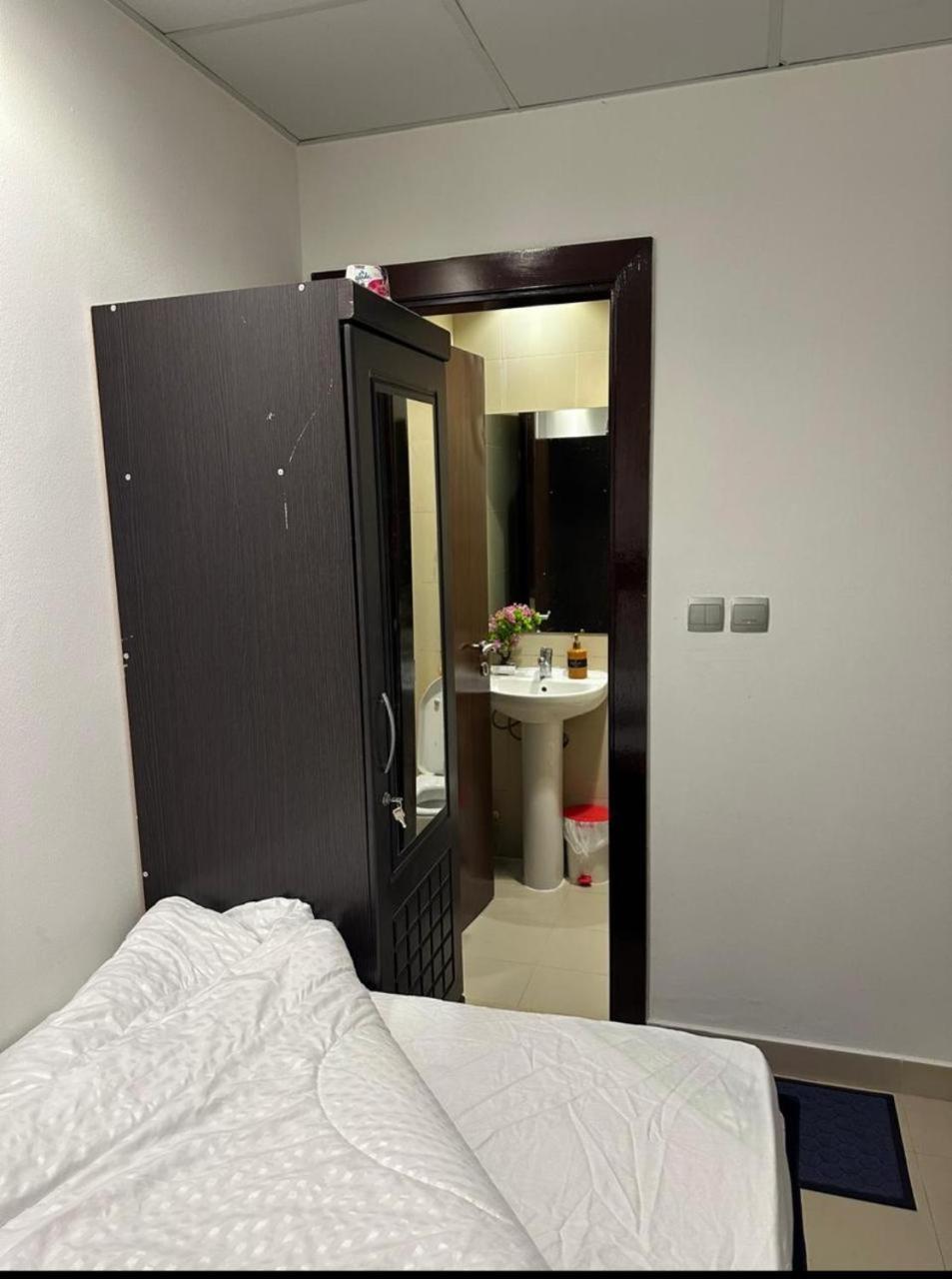 Four Stars Hostel 두바이 외부 사진