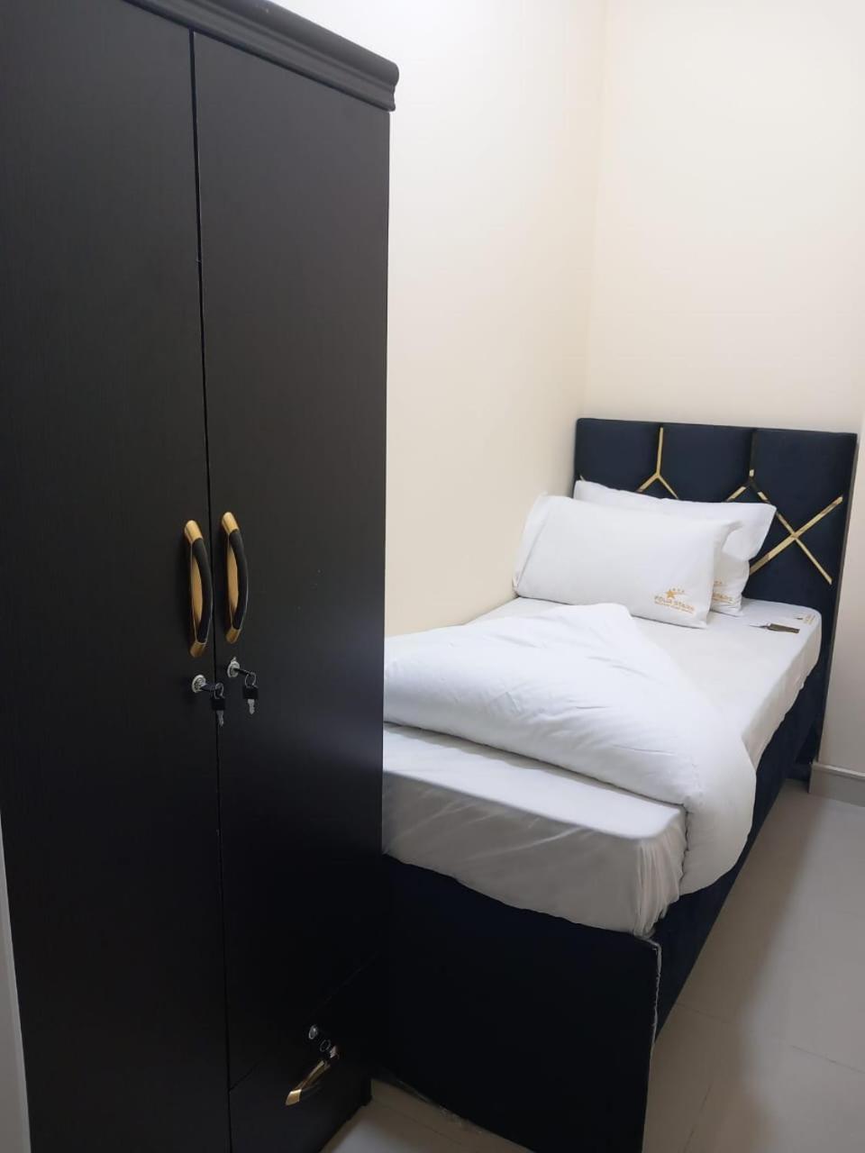 Four Stars Hostel 두바이 외부 사진