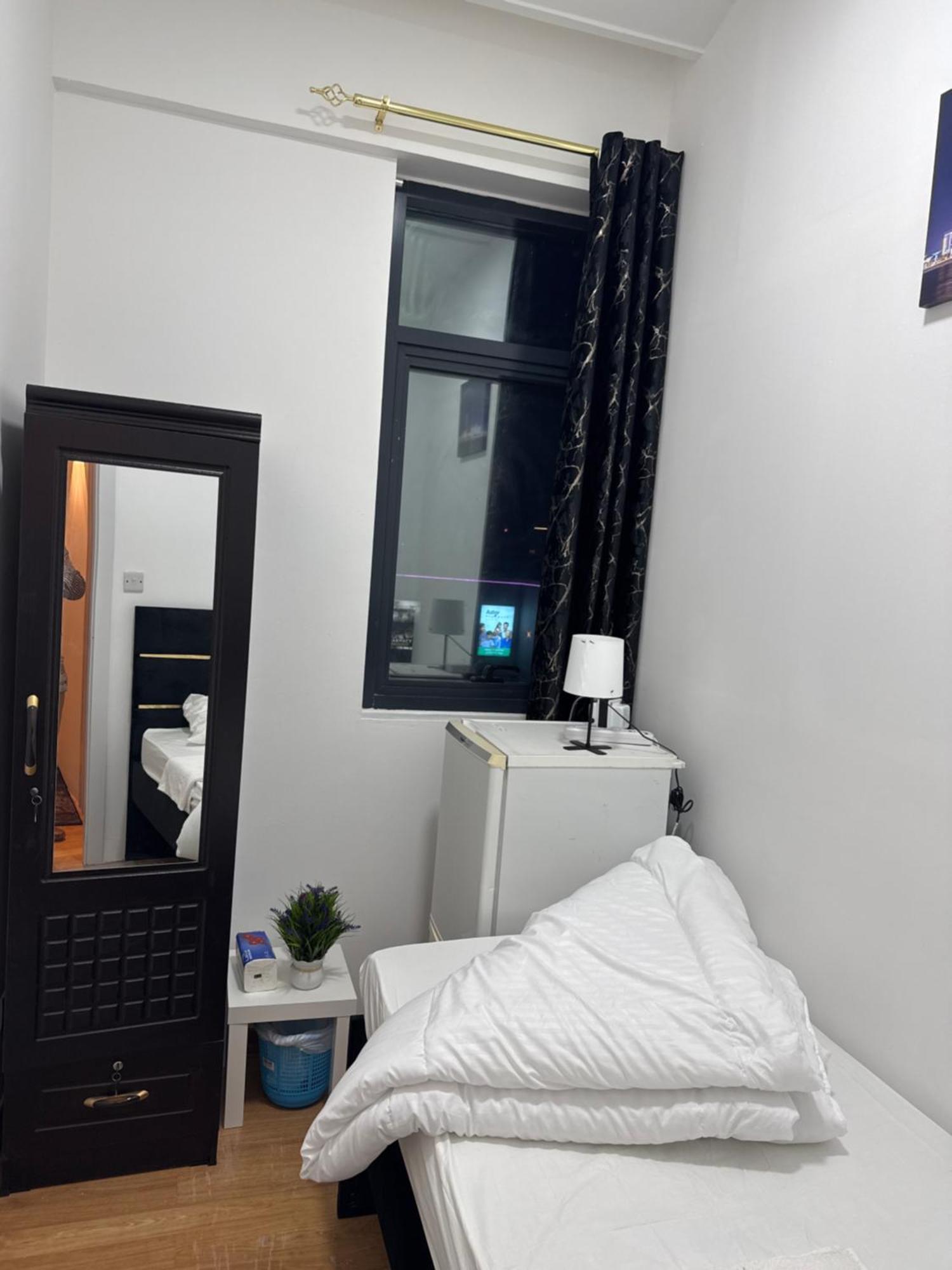 Four Stars Hostel 두바이 외부 사진